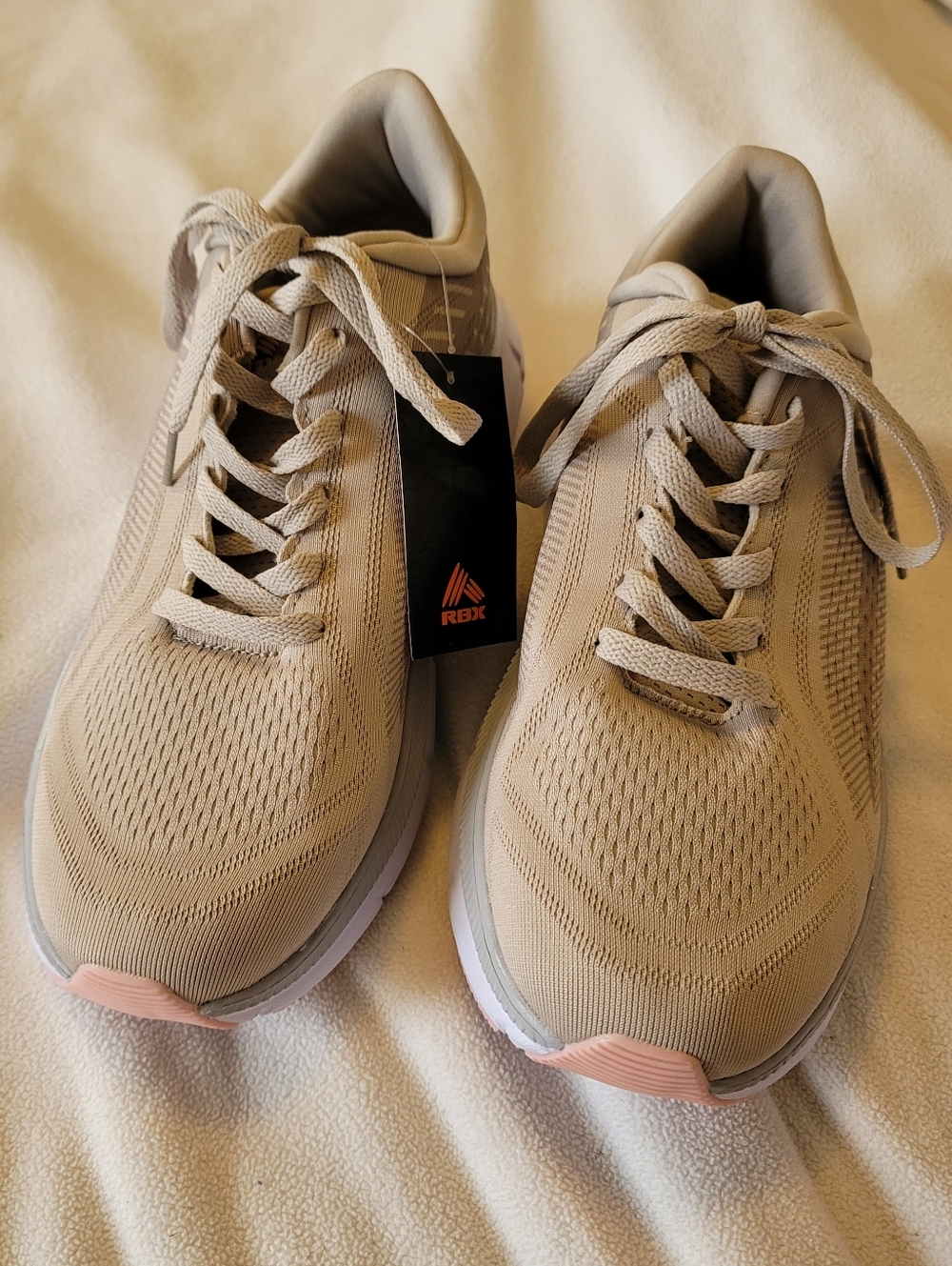 NWT Rbx Sneakers Sz 10